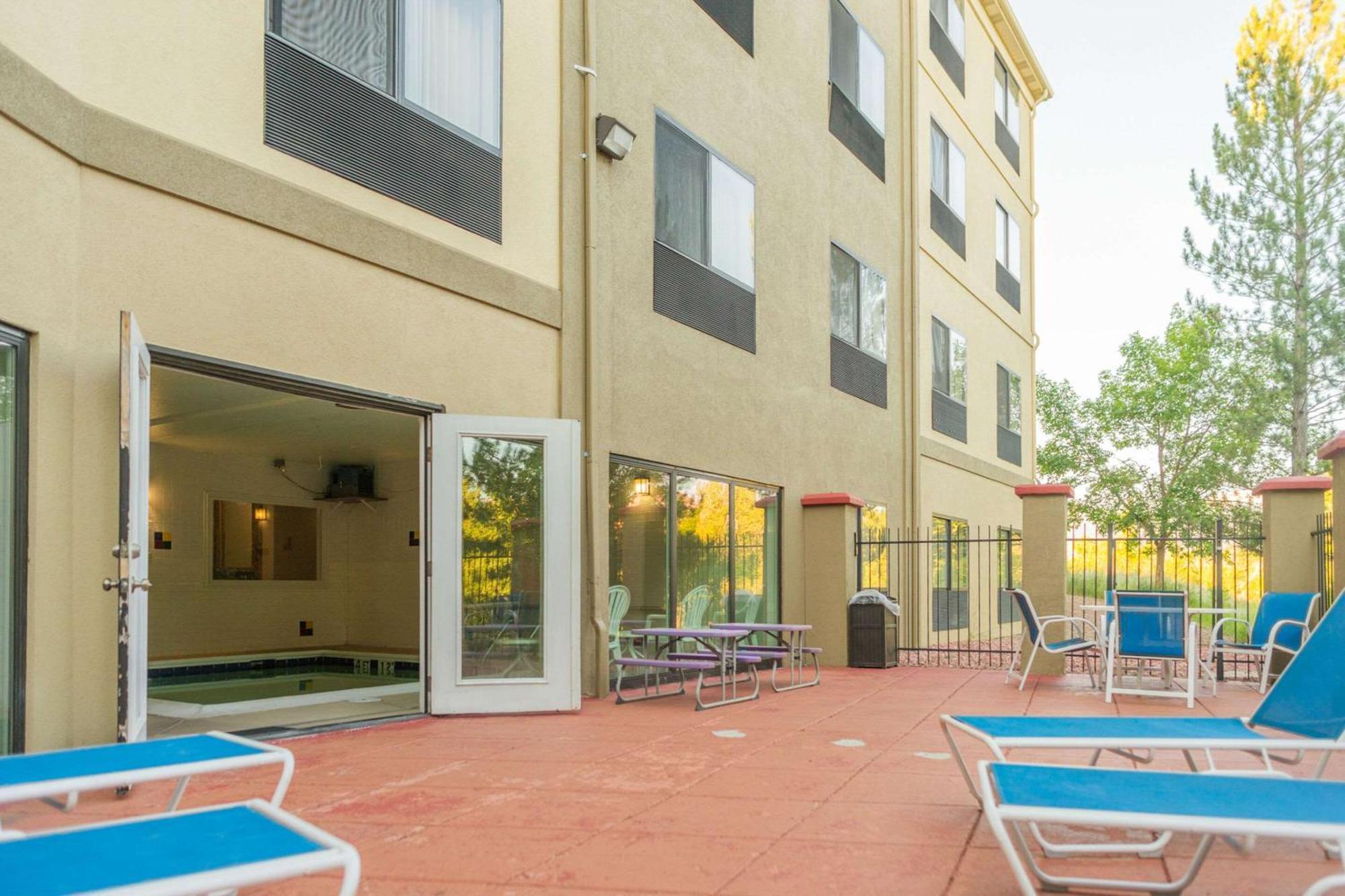 קולורדו ספרינגס Comfort Inn North - Air Force Academy Area מראה חיצוני תמונה